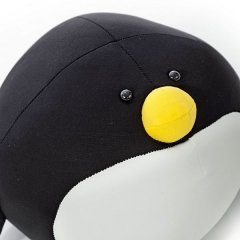 Cojin antiestres pinguino 16 en lallimonacom (detalle 1)