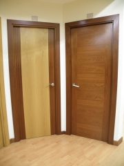 Puertas diseno lisas madera sapely