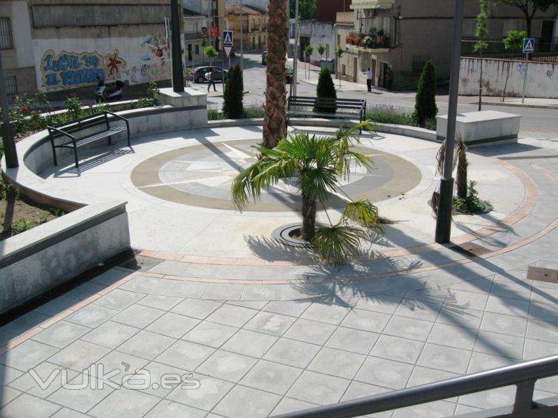 Urbanización Cuesta San Pedro. Plaza Lucas Marchena. Linares (Jaén)