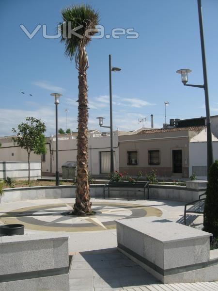 Urbanizacin Cuesta San Pedro. Plaza Lucas Marchena. Linares (Jan)