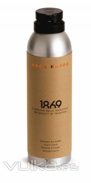 Espuma de alta categoria especifica para barbas duras linea 1869 de Acca Kappa