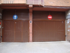 Puertas batientes de garaje
