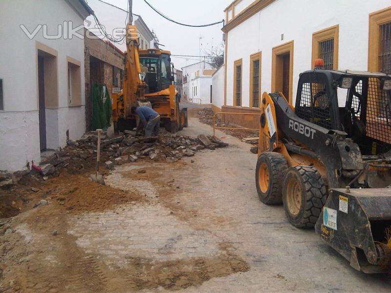 MEJORA VIARIO RODADO EN VILLANUEVA DEL ARISCAL