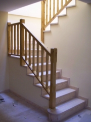 Escalera muy bonita de madera