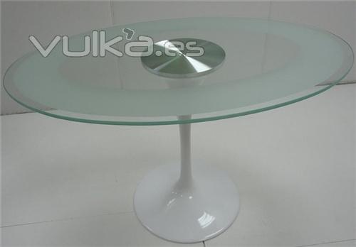 Mesa de diseo mod. TUL-442VG, base de aluminio, tapa cristal oval de 120x80 cms.