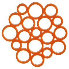 Salvamanteles silicona circulos naranja en lallimonacom (detalle 2)