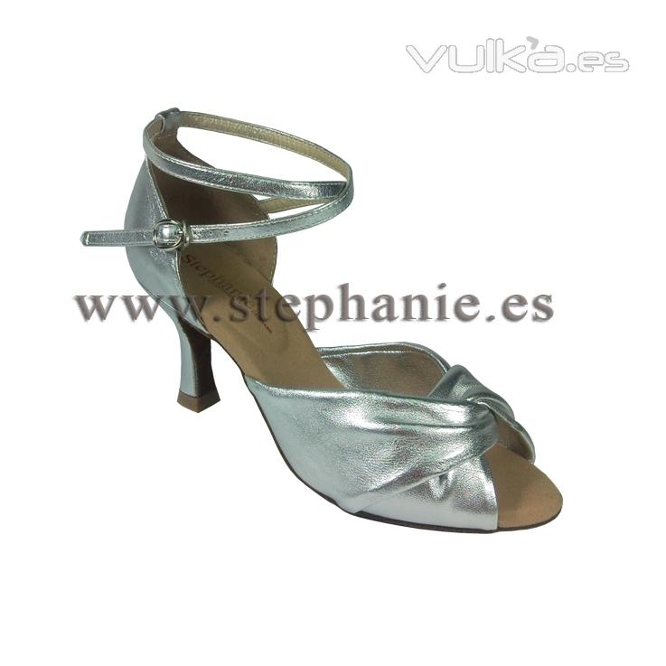 Zapatos de piel color plata para baile de saln latino. www.stephanie.es