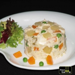 ENSALADILLA RUSA. PLATOS PRECOCINADOS DE ALTA GAMA