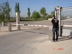 Barreras y control de accesos navatek