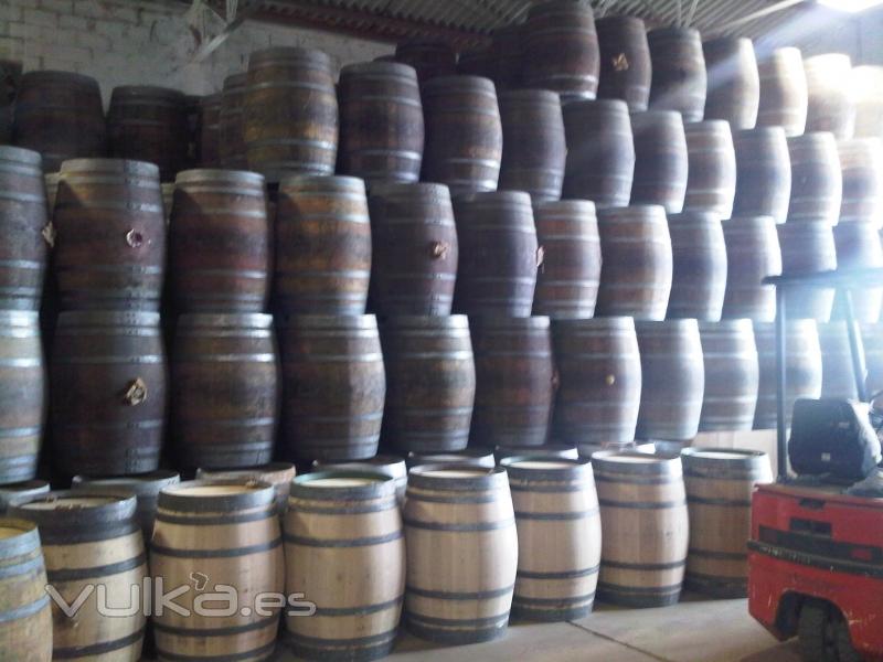 Used Barrel Stock; used wine barrels; used wooden barrels; used casks; www.martin-vazquez.com