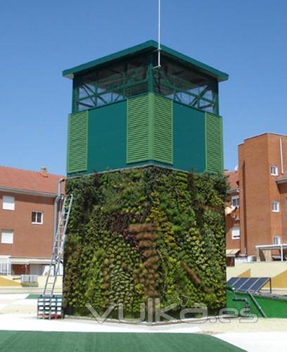 Jardn vertical de Getafe.