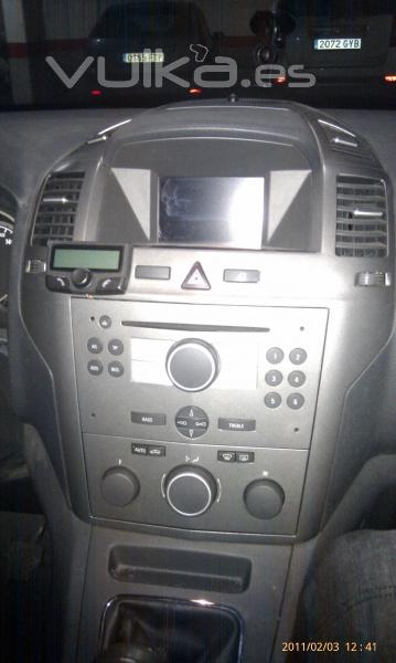 PARROT CK3100, OPEL ASTRA. Instalación: 35EUR, adaptadores aparte