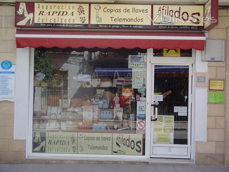 Fachada de la tienda