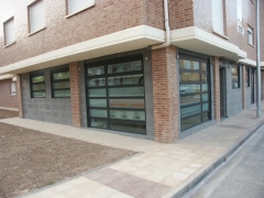 Fachada de clinica dental en lardero ( la rioja)