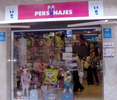 Mis personajes arenys de mar-barcelona