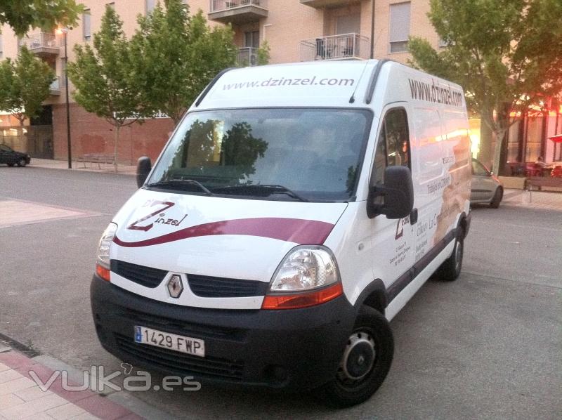 rotulacion integral furgoneta renault master vinilo zaragoza www.decoraconestilo.es