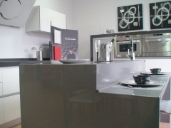 Cocina alto brillo formica lacada