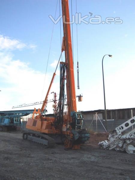 Klemm GH75 piling rig (maquina de pilotes)