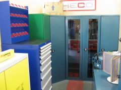 Mobiliario diverso de taller