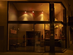 Entrada del bangkok healthy spa barcelona