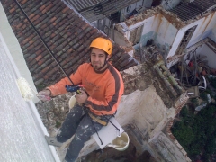 Trabajos verticales en fachada