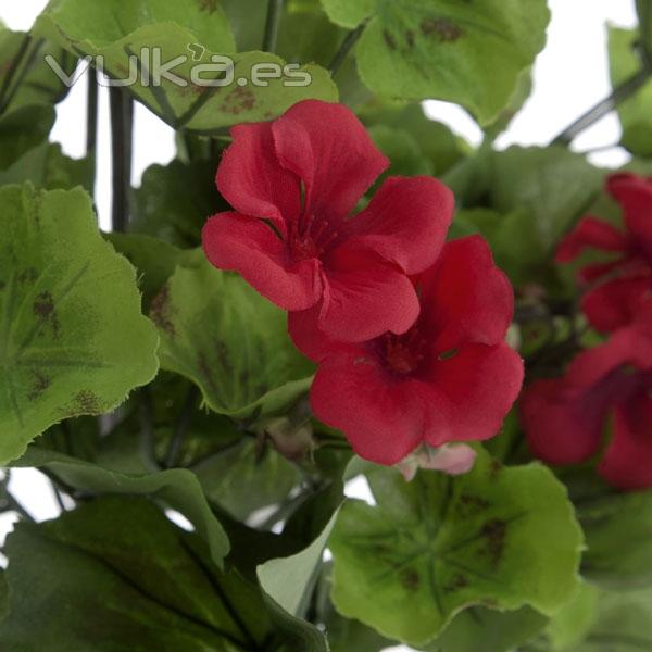 Planta artificial flores geranios rojos 55 en lallimona.com (detalle 2)
