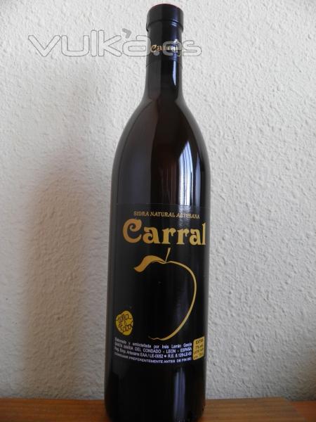 Nuevo formato de Sidra Carral: botella bordelesa 