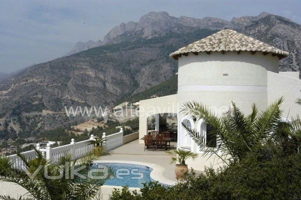 Villa auf Altea Hills an der Costa Blanca in guter Lage mit gehobener Ausstattung