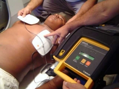 Desfibrilador semiautomatico i-pad
