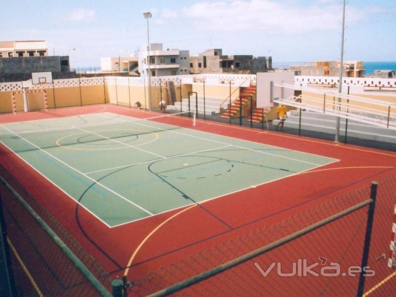 PISTA POLIDEPORTIVA