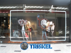 Escaparatistas profesionales - triskel - visual merchandising - wwwescaparatistasprofesionalescom
