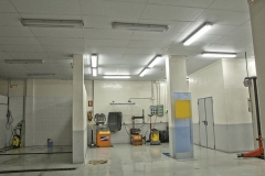 Interior del taller mecanico de Madrid Maestrum - Cuatro Caminos