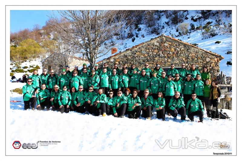 ESCUELA DE ESQUI Y SNOWBOARD FUENTES DE INVIERNO