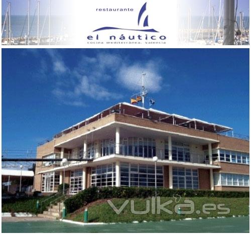 Restaurante con vistas al Mar y Club Nautico