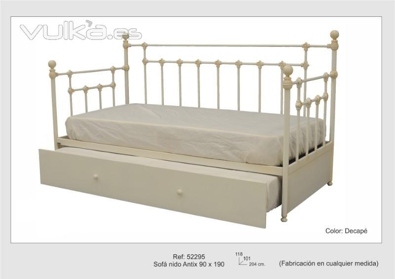 Sof cama nido forja modelo Antix Color Decap. Disponiblen varias medidas y colores.