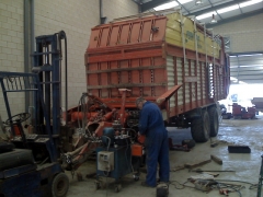 Reparaciones integrales de cualquier tipo de maquinaria agricola