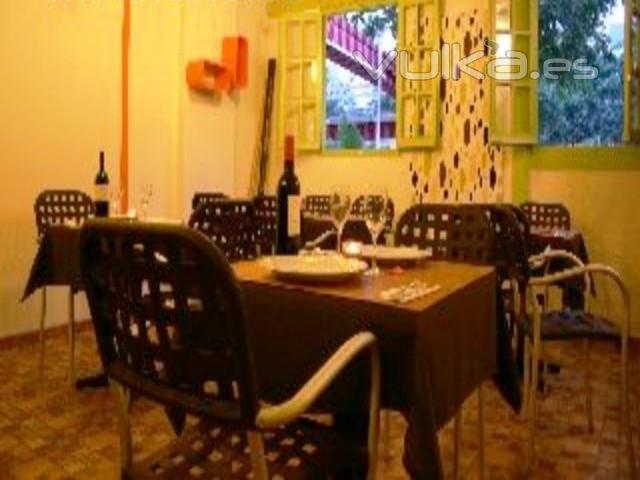 Restaurante en traspaso en Barcelona. Tel.933 601 000. Invercor