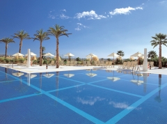 Hotel - hole in spain