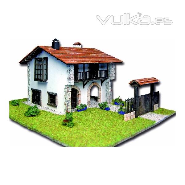 Casa Comillas 1:72 Artesania Latina