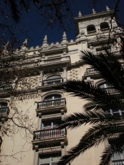 Nuestra nueva sede, situada en la confluencia de la avenida diagonal y la calle aribau, en barcelona