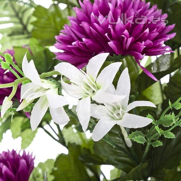 Ramo artificial de flores crisantemos minis violeta en lallimona.com (detalle 2)