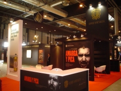 Stand amarga y pica