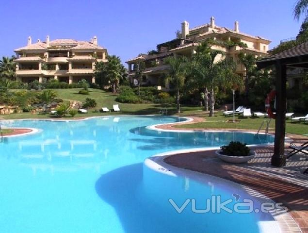 Luxury Property, Las Alamandas, Nueva andalucia, luxury apartments and Penthouses, AMIGOPROP