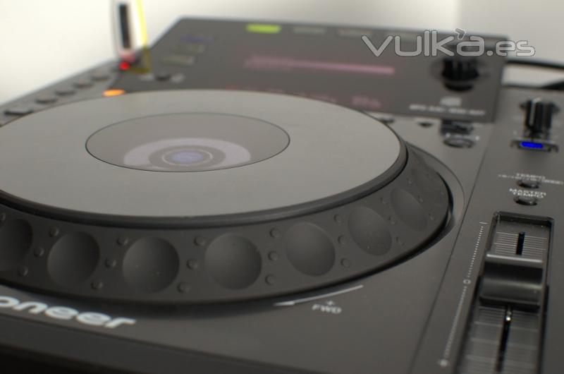 Reproductor de alta calidad, modelo Pioneer cdj 900.