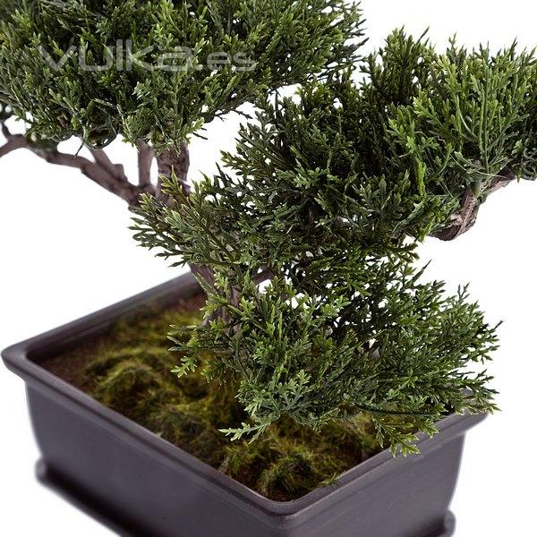 Bonsai artificial cedro rectangular 23 en lallimona.com (detalle 1)