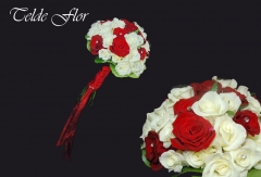 Ramo de novia con rosas rojas y rosas blancas telde flor
