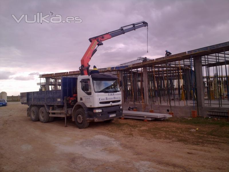 Suministro de material a obras