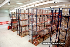 Paletizacion estanteria para cargas paletizadas extraccion de la mercancia de forma mecanica a tra