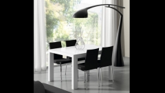 Mesa de comedor en blanco del catalogo eli