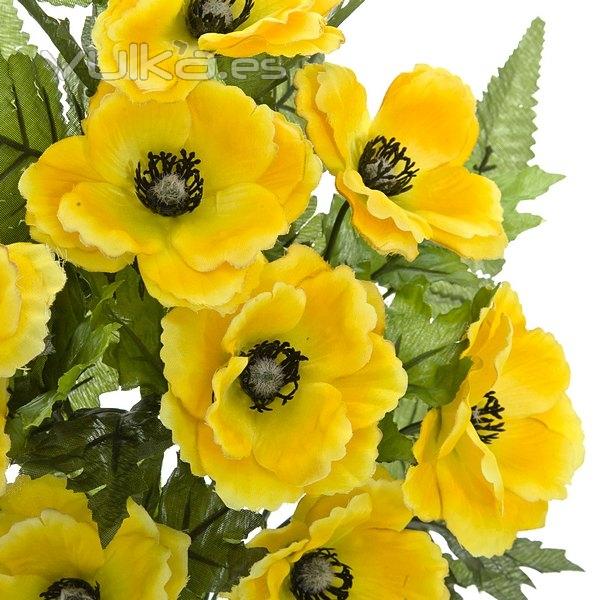 Todos los Santos. Ramo artificial de flores anemonas amarillas en lallimona.com (detalle 1)